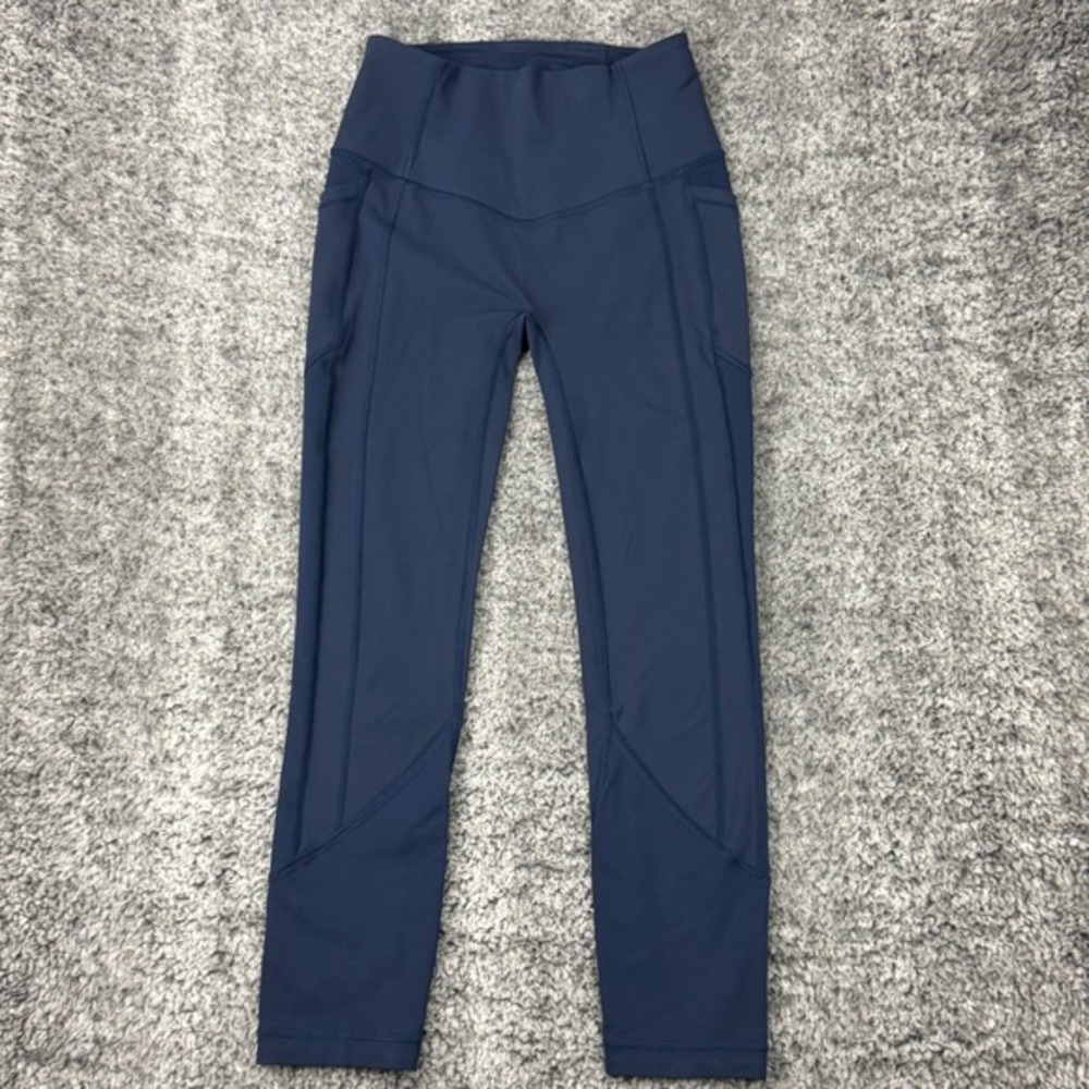 Lululemon Women's Size 4 Navy Blue High Rise Athletic Leggings‎ Coolmax Stretch